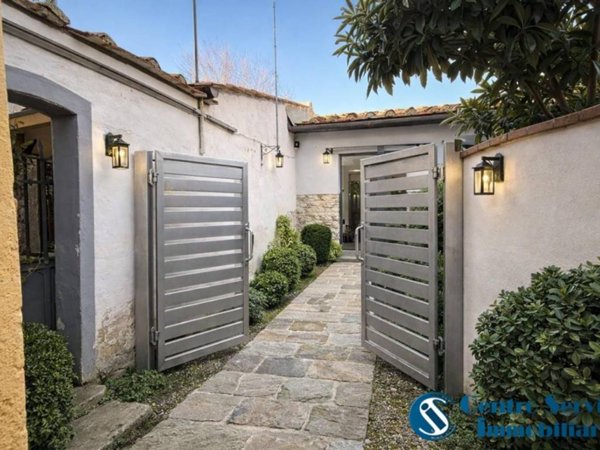 casa indipendente in vendita a Pisa in zona Lungarni