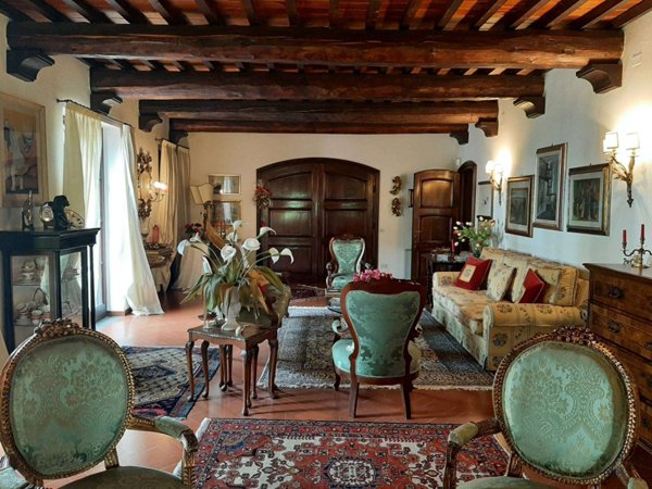 casa indipendente in vendita a Pisa in zona Porta a Lucca