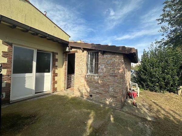 casa indipendente in vendita a Pisa in zona Oratoio