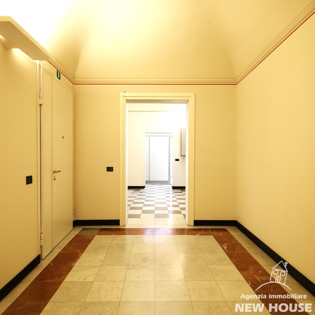 appartamento in vendita a Pisa in zona Lungarni