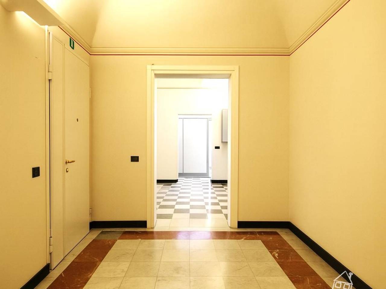 appartamento in vendita a Pisa in zona Lungarni