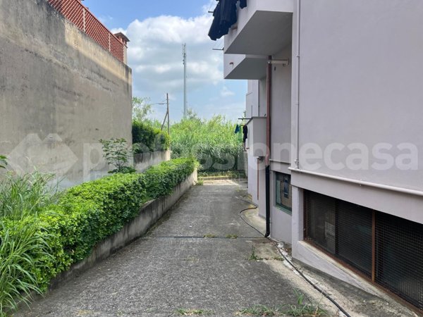 locale di sgombero in vendita a Pisa in zona Pratale / Don Bosco