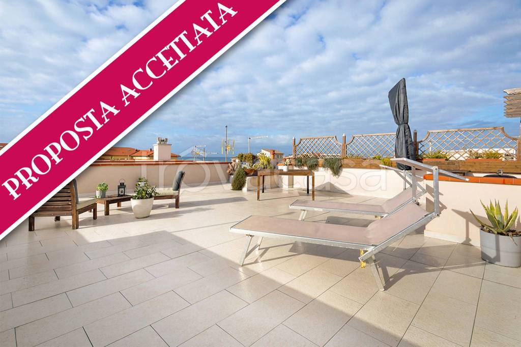 appartamento in vendita a Pisa in zona Marina di Pisa