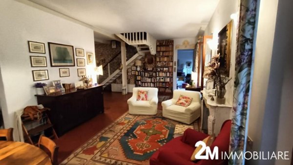 intera palazzina in vendita a Pisa in zona Centro Storico