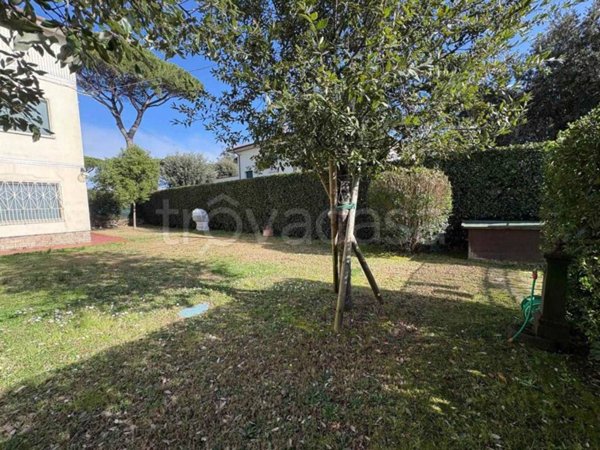 appartamento in vendita a Pisa in zona Tirrenia