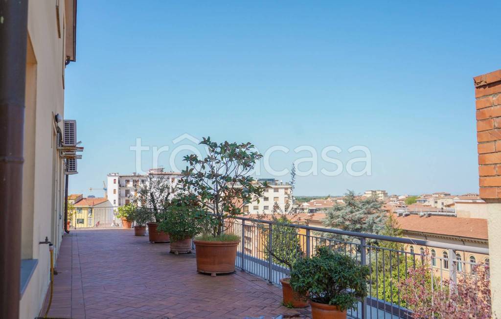 appartamento in vendita a Pisa in zona Centro Storico