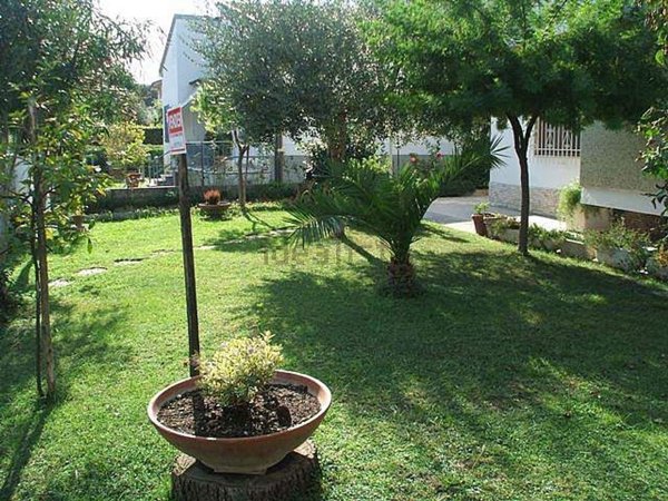 casa indipendente in vendita a Pisa in zona Barbaricina