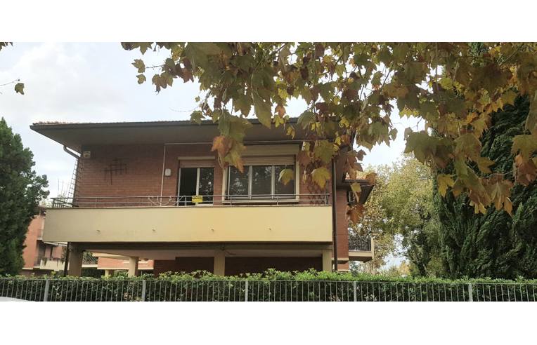casa indipendente in vendita a Pisa in zona Ingegneria