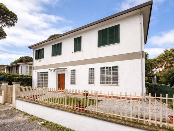 appartamento in vendita a Pisa in zona Tirrenia