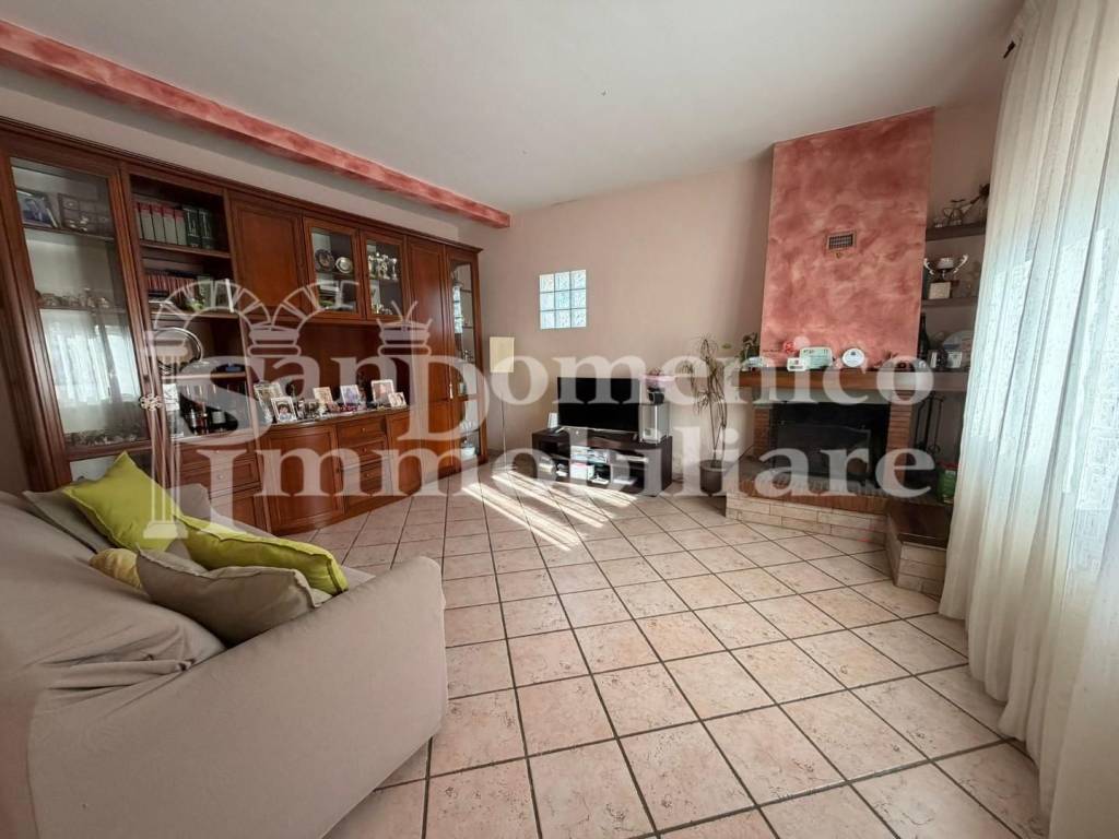 casa indipendente in vendita a Pisa in zona Putignano