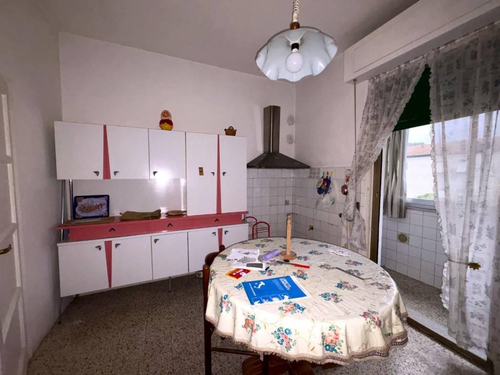 appartamento in vendita a Pisa in zona I Passi