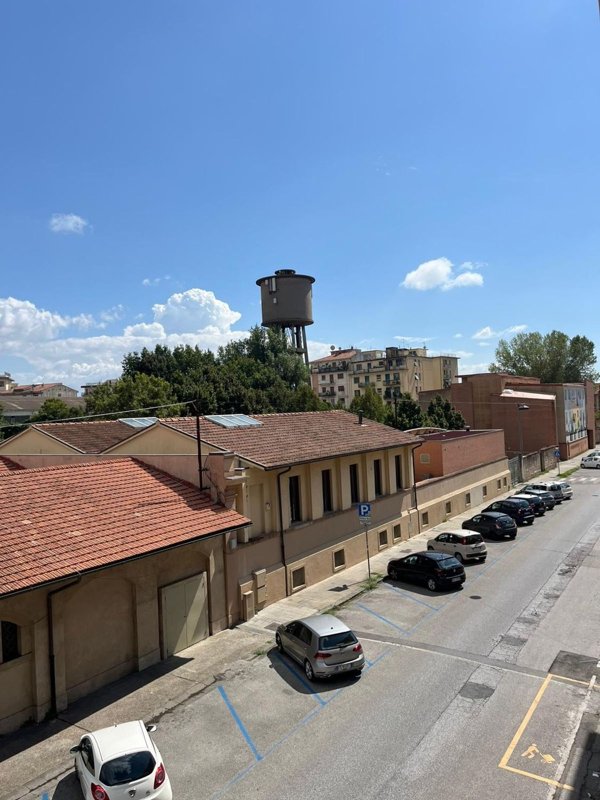 appartamento in vendita a Pisa in zona Stazione