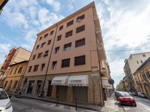 appartamento in vendita a Pisa in zona Stazione