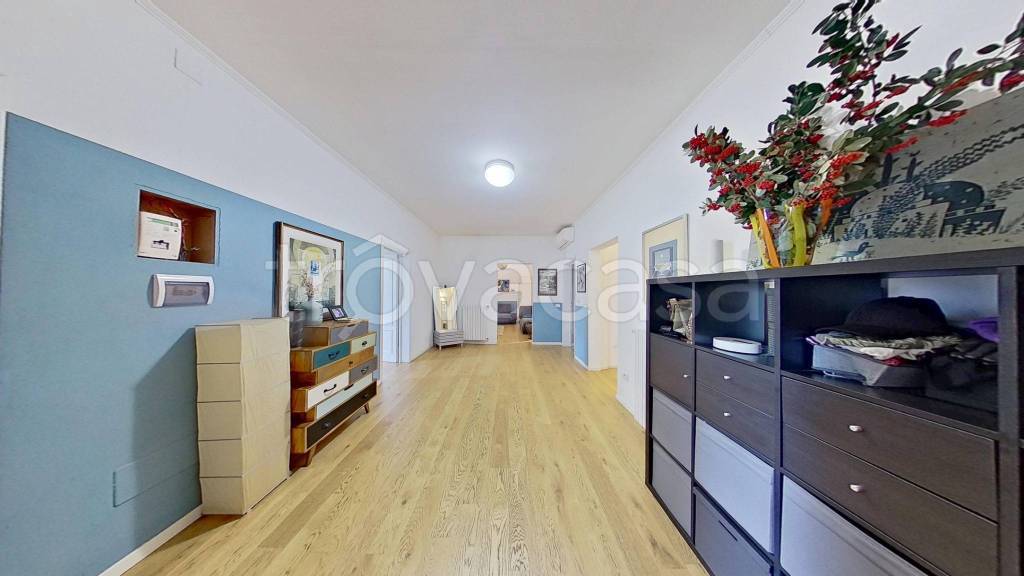 appartamento in vendita a Pisa in zona Lungarni