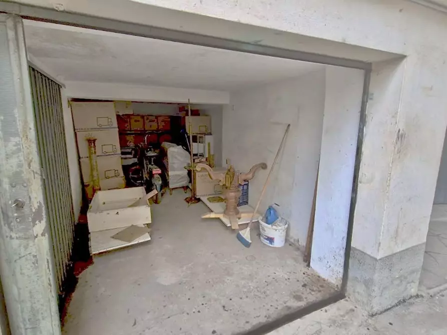 locale di sgombero in vendita a Pisa in zona Quartiere San Francesco