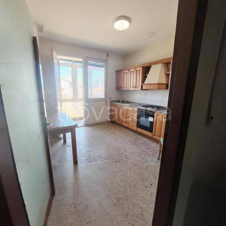 appartamento in vendita a Pisa in zona Porta a Lucca