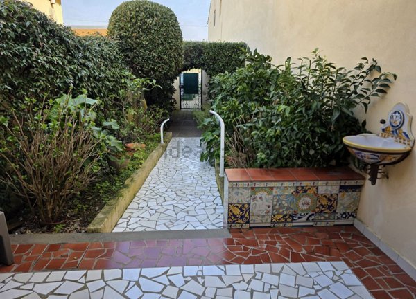 casa indipendente in vendita a Pisa in zona Centro Storico