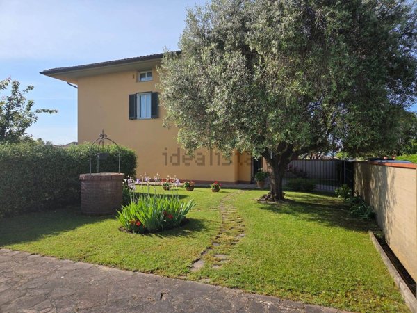 casa indipendente in vendita a Pisa