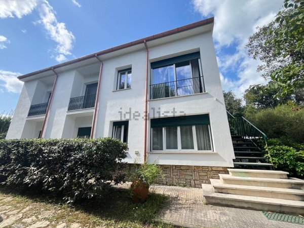 casa indipendente in vendita a Pisa in zona Tirrenia