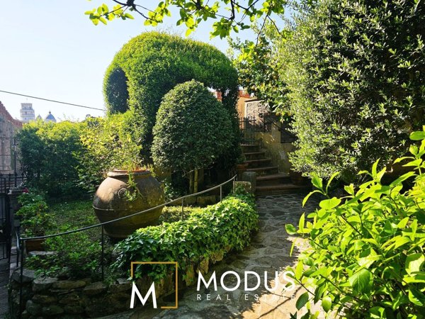 casa indipendente in vendita a Pisa in zona Centro Storico