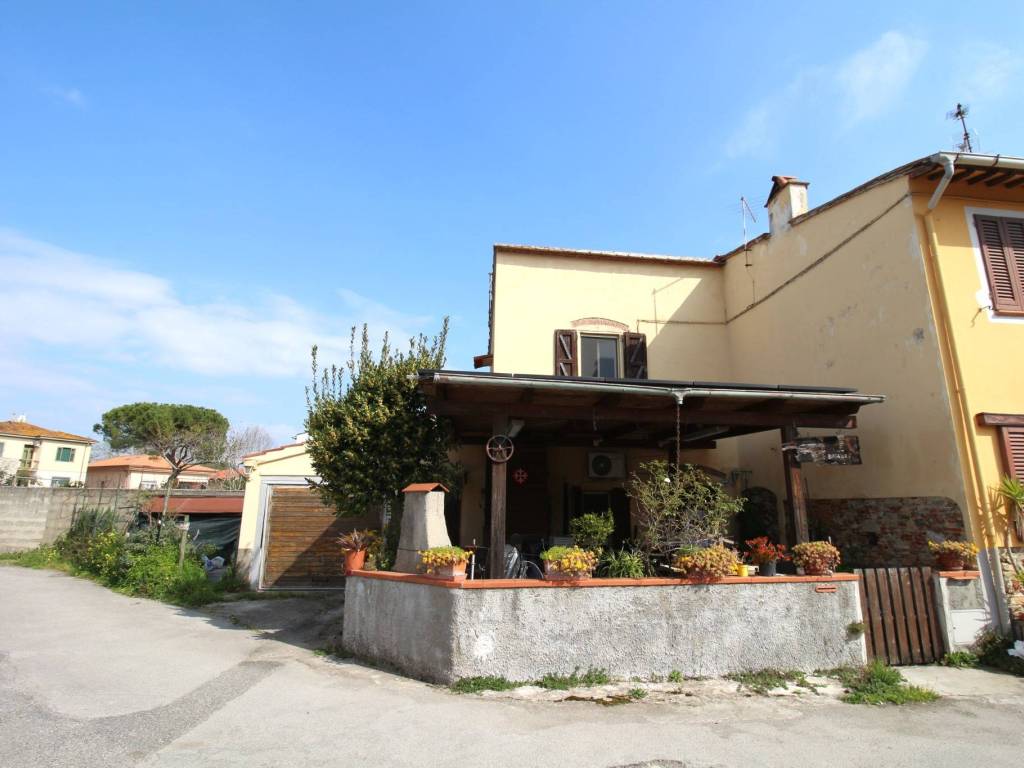 appartamento in vendita a Pisa in zona La Vettola