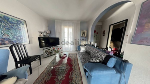 casa indipendente in vendita a Pisa in zona Riglione