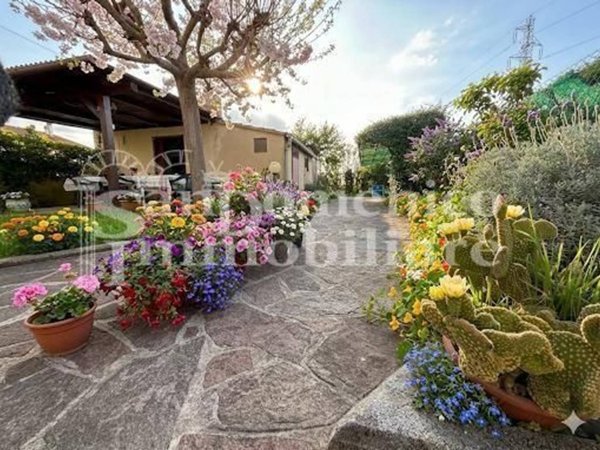 casa indipendente in vendita a Pisa in zona Putignano