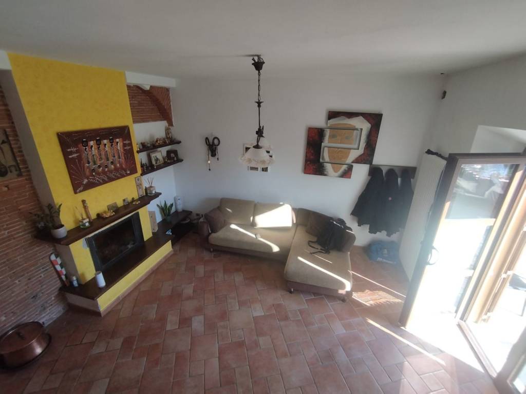 casa indipendente in vendita a Pisa in zona Barbaricina