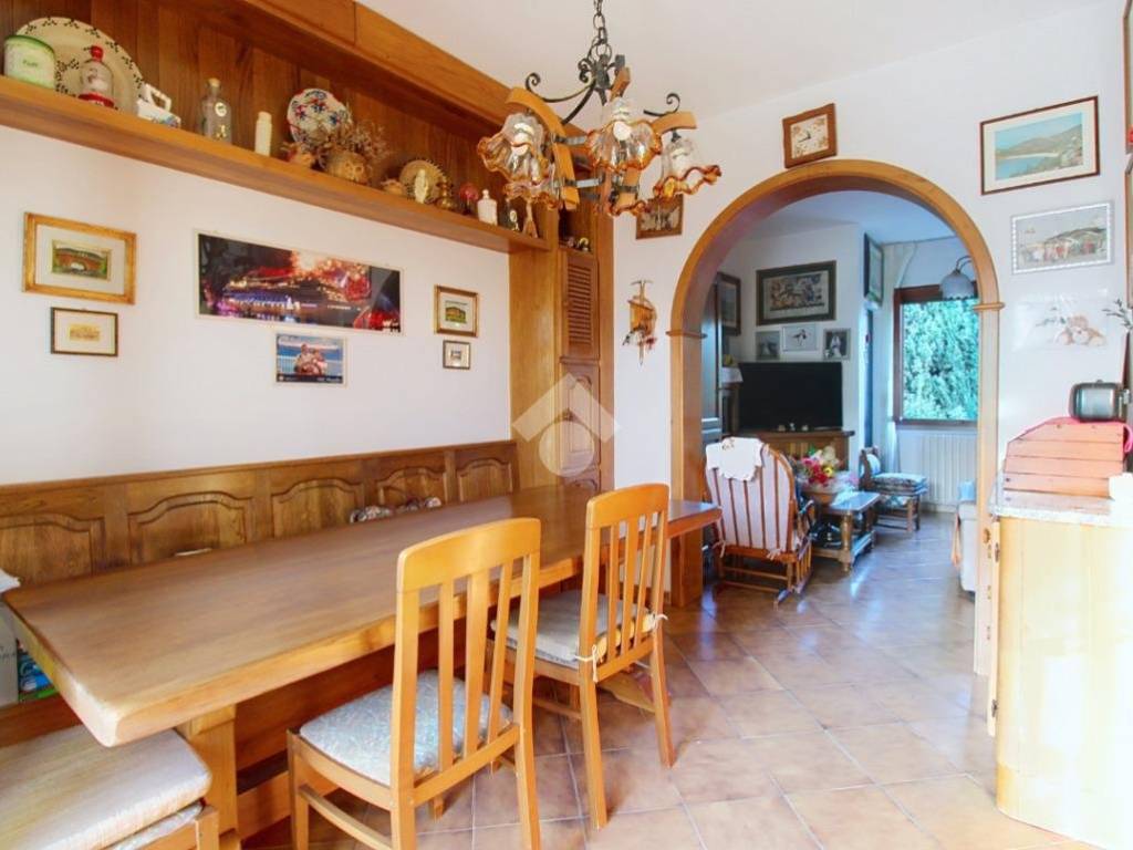 casa indipendente in vendita a Pisa in zona Barbaricina