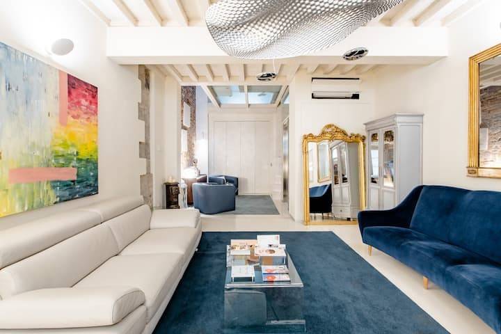 casa indipendente in vendita a Pisa in zona Lungarni