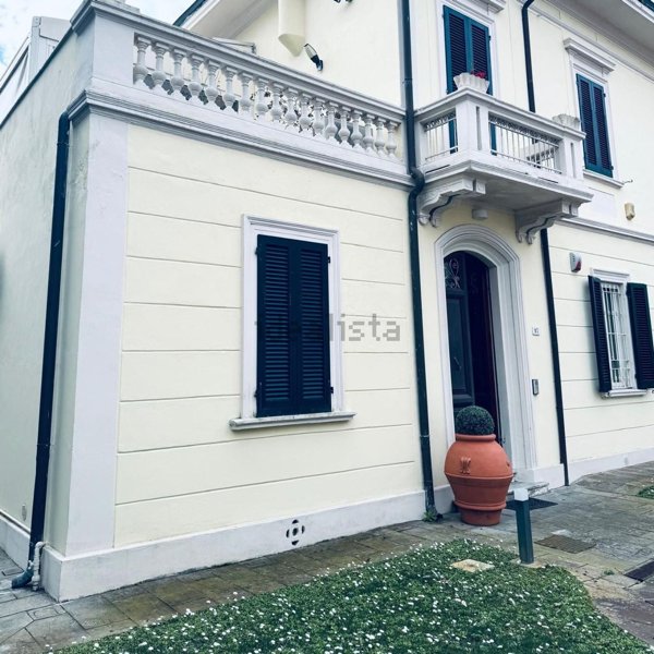 casa indipendente in vendita a Pisa