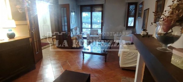 casa indipendente in vendita a Pisa in zona Porta a Mare
