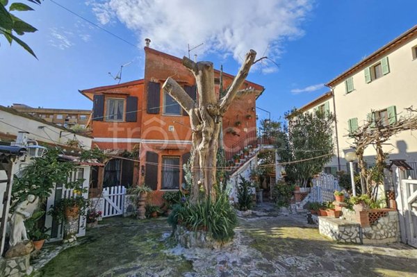 casa indipendente in vendita a Pisa in zona Cisanello