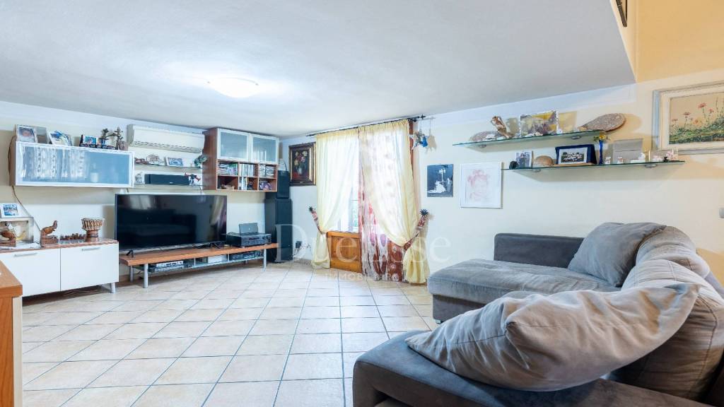 casa indipendente in vendita a Pisa in zona Oratoio