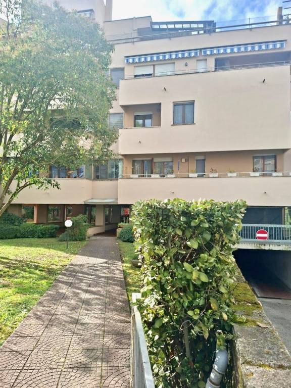 appartamento in vendita a Pisa in zona Centro Storico
