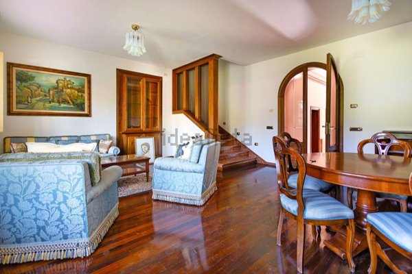 casa indipendente in vendita a Pisa in zona Porta a Lucca