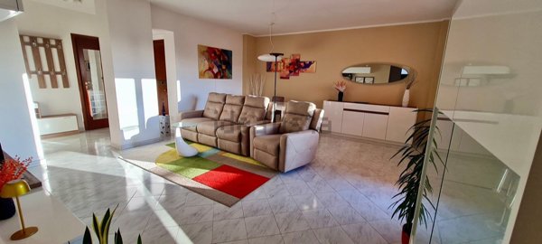 appartamento in vendita a Pisa in zona Ospedale Santa Chiara