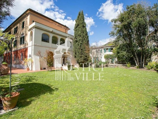 casa indipendente in vendita a Pisa