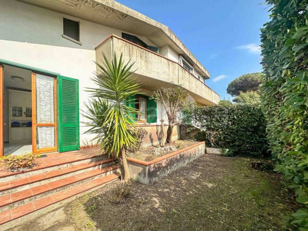 appartamento in vendita a Pisa in zona Tirrenia