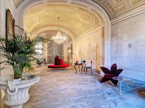 intera palazzina in vendita a Pisa in zona Centro Storico