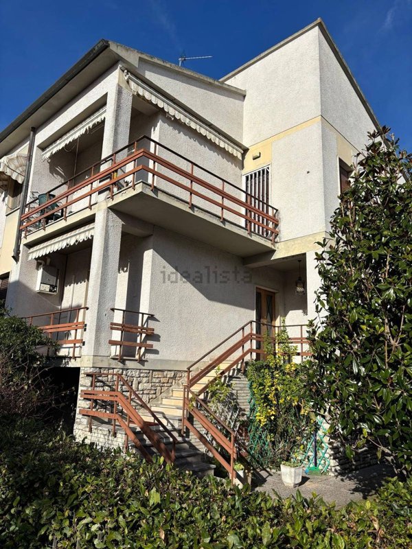 casa indipendente in vendita a Pisa in zona Porta a Lucca