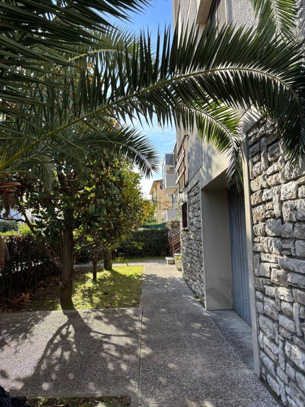 casa indipendente in vendita a Pisa in zona Porta a Lucca