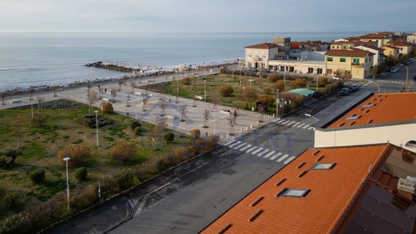 appartamento in vendita a Pisa in zona Marina di Pisa