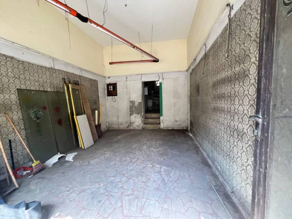 negozio in vendita a Pisa