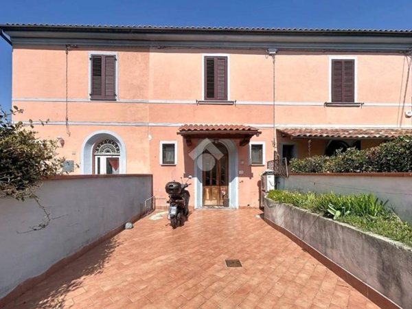 casa indipendente in vendita a Pisa in zona Putignano