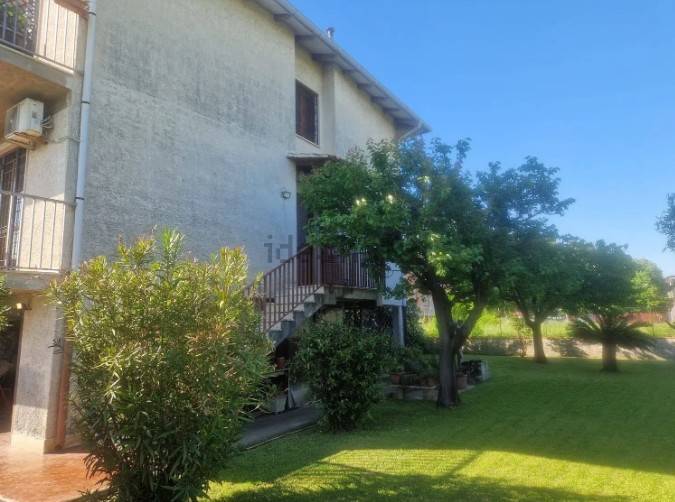 casa indipendente in vendita a Pisa in zona Ospedaletto