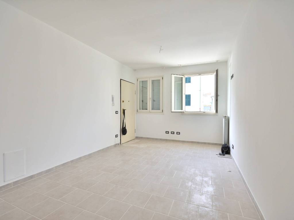 appartamento in vendita a Pisa in zona Marina di Pisa