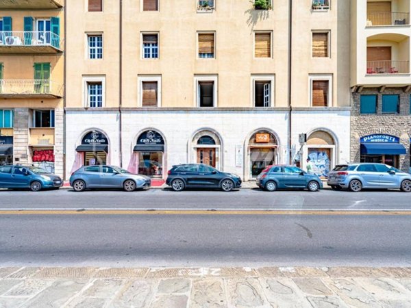 appartamento in vendita a Pisa in zona Lungarni