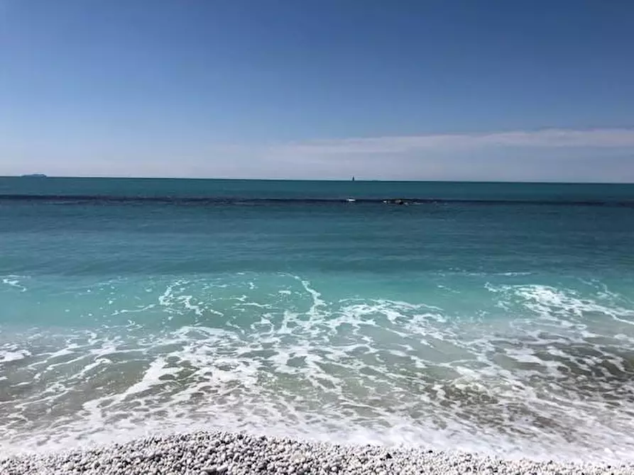 casa indipendente in vendita a Pisa in zona Tirrenia