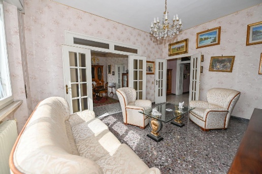 casa indipendente in vendita a Pisa in zona Porta a Mare